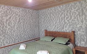 Peak Mazeri Guest House